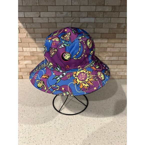 2022 Universal Studios Mardi Gras Reversible Bucket Hat - Picture 2 of 6